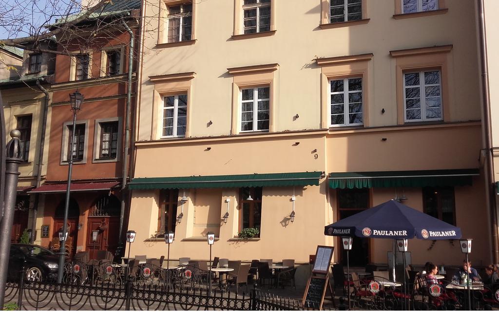 Momotown Privates Bed and Breakfast Kraków Eksteriør billede