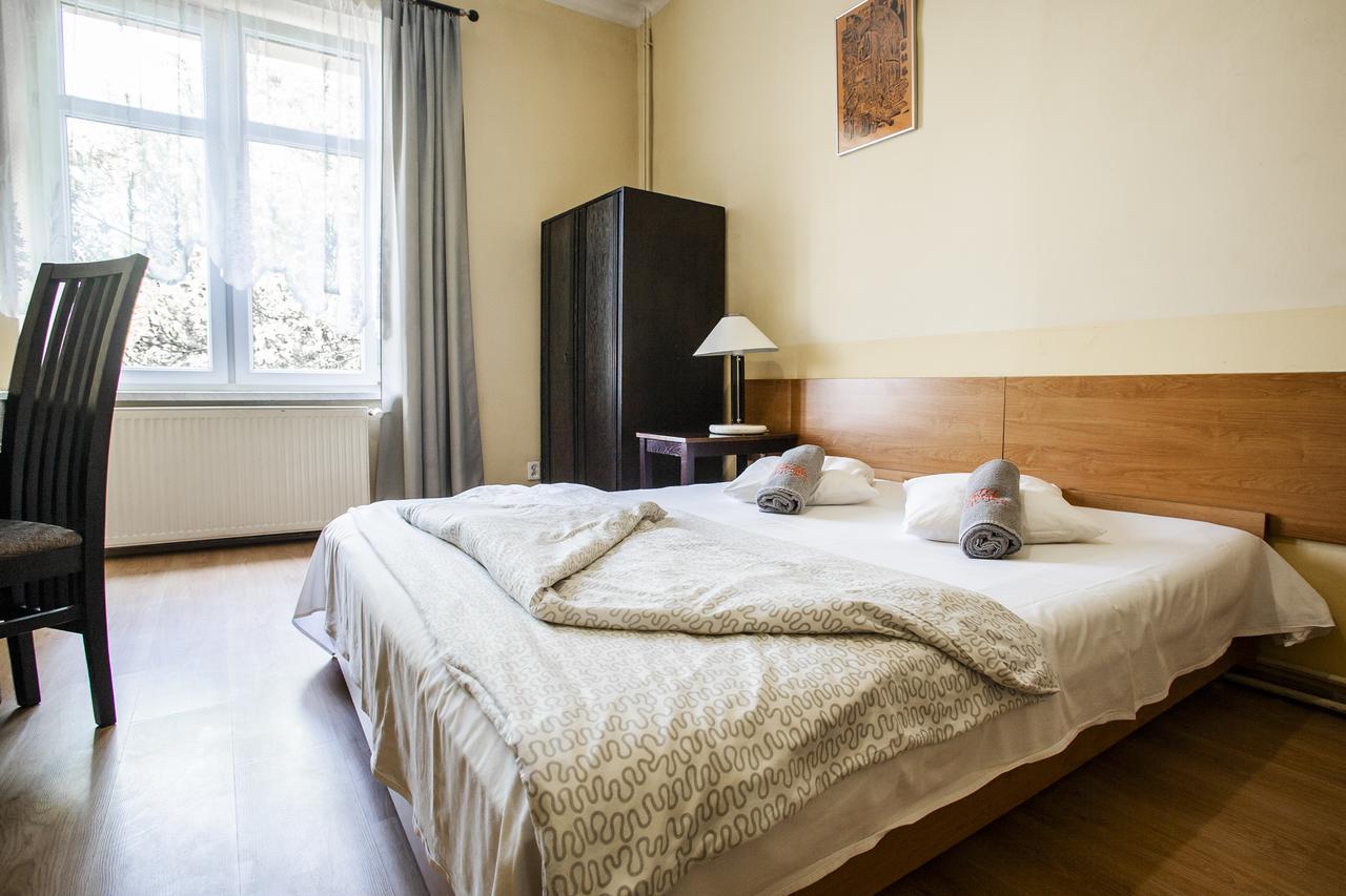Momotown Privates Bed and Breakfast Kraków Eksteriør billede