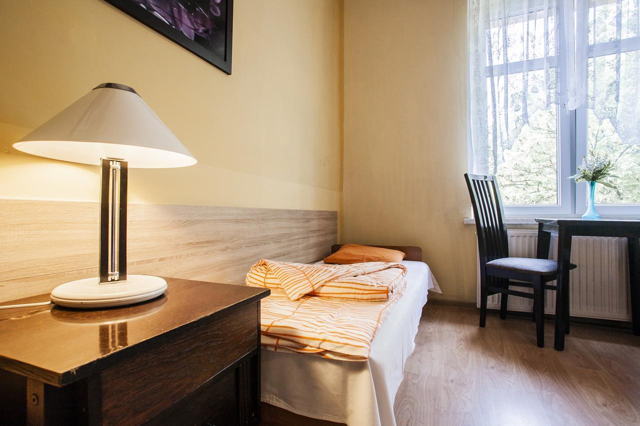 Momotown Privates Bed and Breakfast Kraków Eksteriør billede