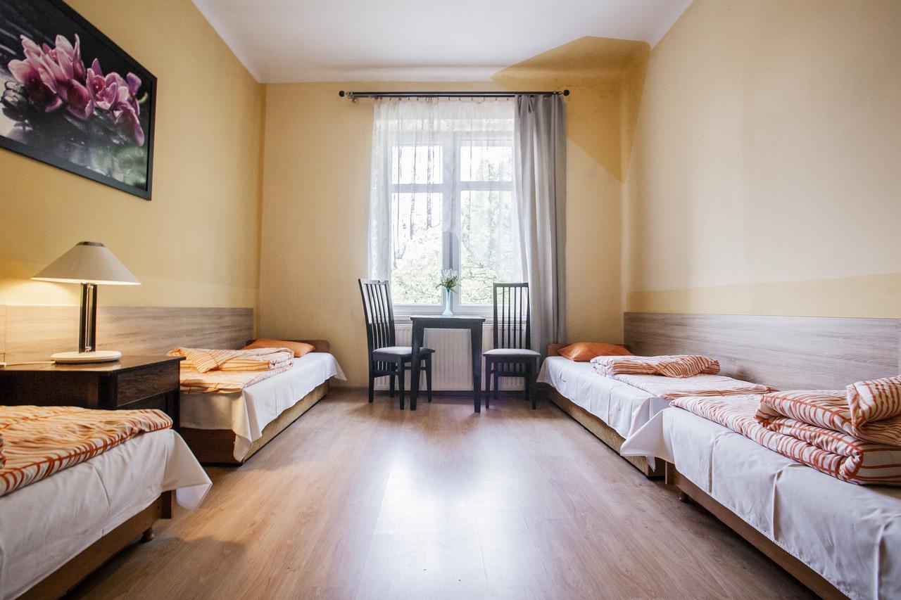 Momotown Privates Bed and Breakfast Kraków Eksteriør billede
